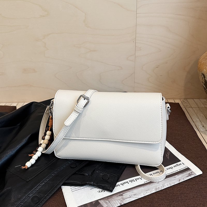 Τσάντα crossbody, niche ρετρό μόδα, ύφασμα: super fiber, οριζόντιο τετράγωνο σχήμα, κλείσιμο με καπάκι, επένδυση πολυεστέρα