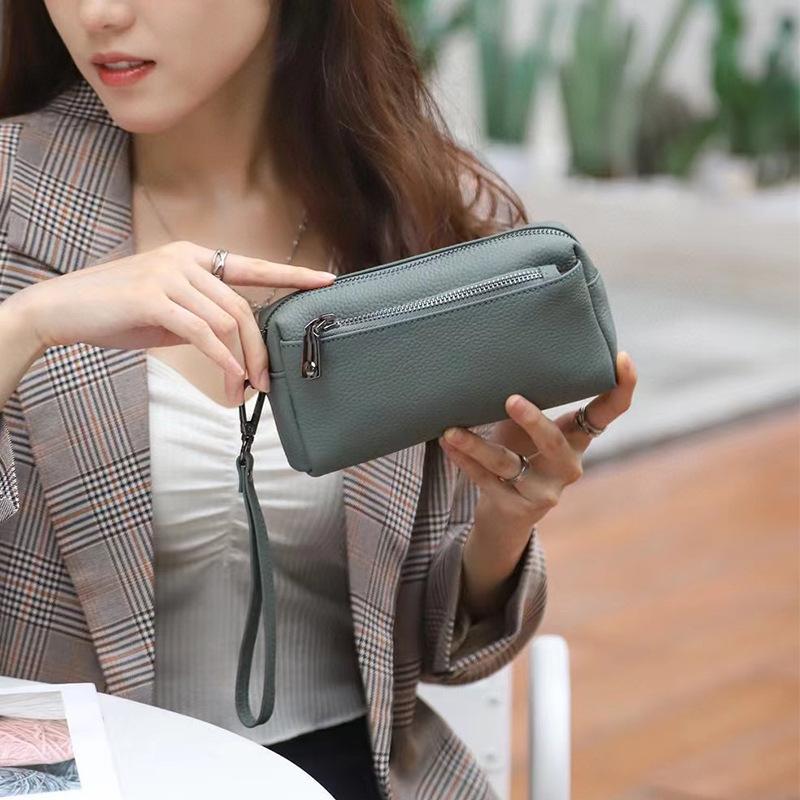 Geantă pentru femei din piele naturală, piele de vițel top grain, stil urban minimalist, geantă mică pătrată cu fermoar