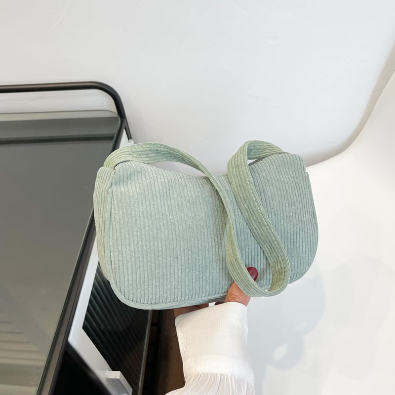 Γυναικεία τσάντα Corduroy μικρού μεγέθους, οριζόντιο τετράγωνο σχήμα, κλείσιμο με φερμουάρ, εσωτερική θήκη για κινητό, επένδυση πολυεστέρα, μονο-ιμάντας ώμου, καλοκαίρι 2025