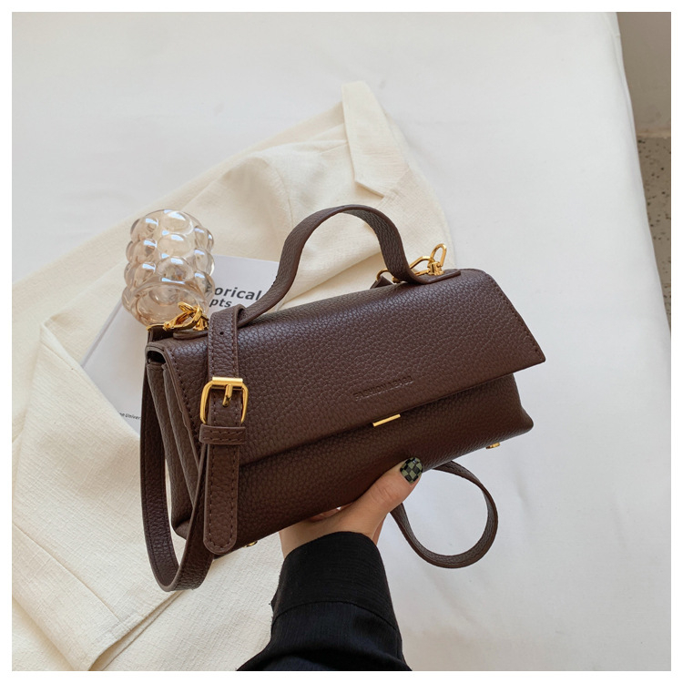 Koreai stílusú retro keresztpántos táska — PU, utcai trend, baguette táska, vízszintes négyszög alak, kupakkal nyitás