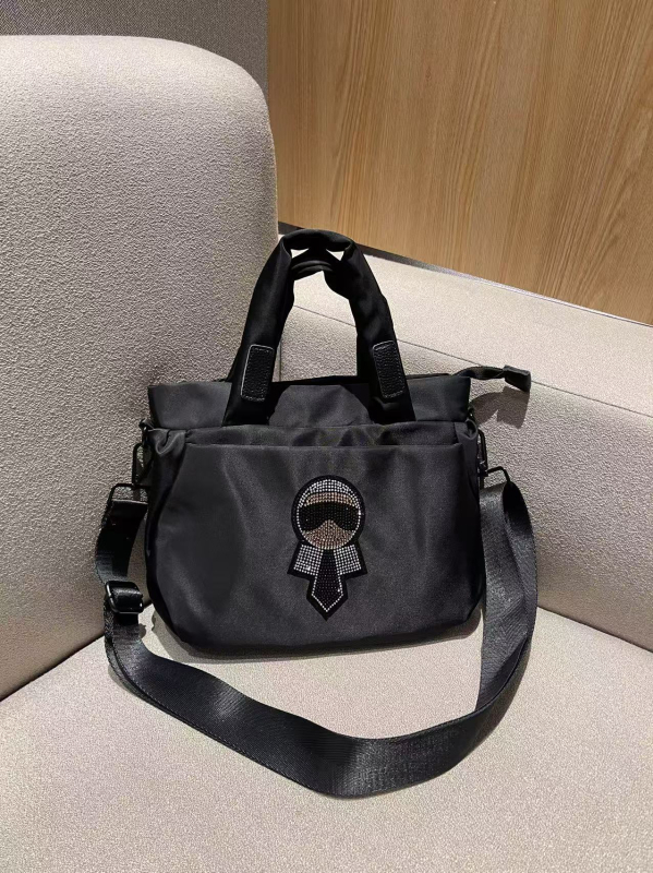 Smiley dizajnirana torba tote od najlona, višestruki pretinci, zatvarač, lagana crossbody, poliester podstava, izlazak u proljeće 2025