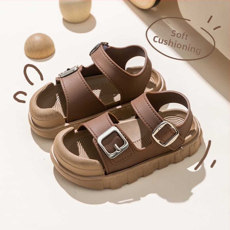 Unisex strand szandál – PVC felsőrész, PVC talp, csattal zárható, csúszásmentes puha talp, 2025 tavasz