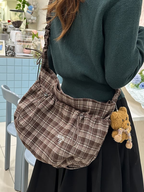 Kdmild crossbody torba, najlon, japansko-korejski stil, zatvaranje na zip, laminirano unutrašnjost