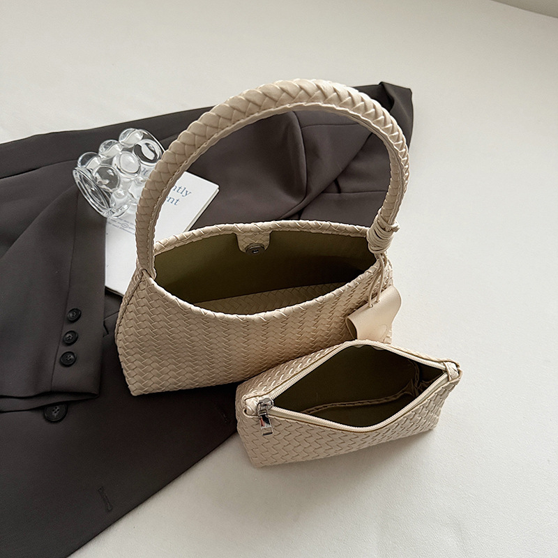 PU bőrből készült kézitáska, street trend stílus, horizontálisan négyszögletes forma, mágneses zár, poliészter bélés