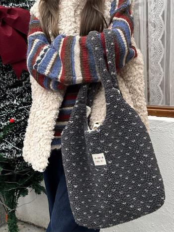 Torba Tote od pliša s motivom srca, ulični stil, jesensko-zimska kolekcija 2025, poplin podstava