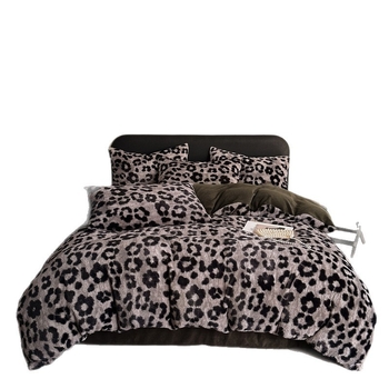Četverostruki komplet posteljine od mliječnog velura s leopard uzorkom, reaktivno printanje, težina 4000–4500 g