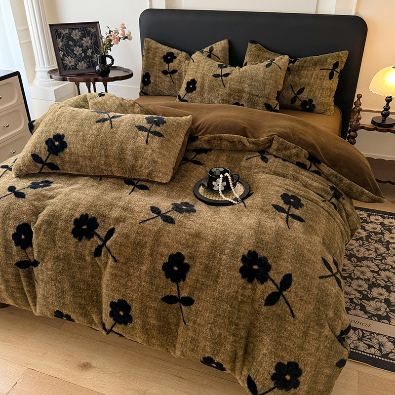 Četverostruki komplet posteljine od mliječnog velura s leopard uzorkom, reaktivno printanje, težina 4000–4500 g