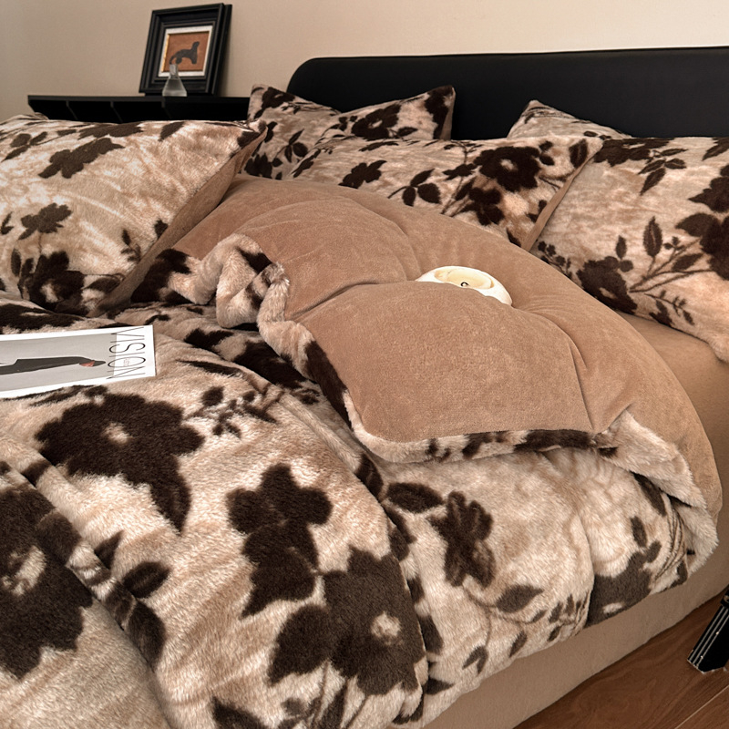 Četverostruki komplet posteljine od mliječnog velura s leopard uzorkom, reaktivno printanje, težina 4000–4500 g