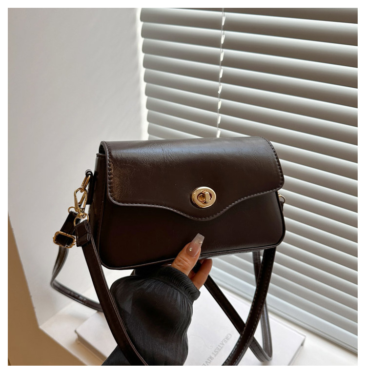 Ženska crossbody torba od PU kože, urbani minimalist stil, horizontalni kvadratni oblik, zaključavanje
