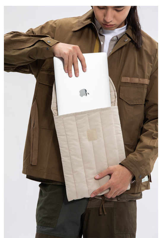 Geantă organizator intern pentru notebook, pliabilă, stil urban minimalist, fără căptușeală, Anul lansării: iarna 2026