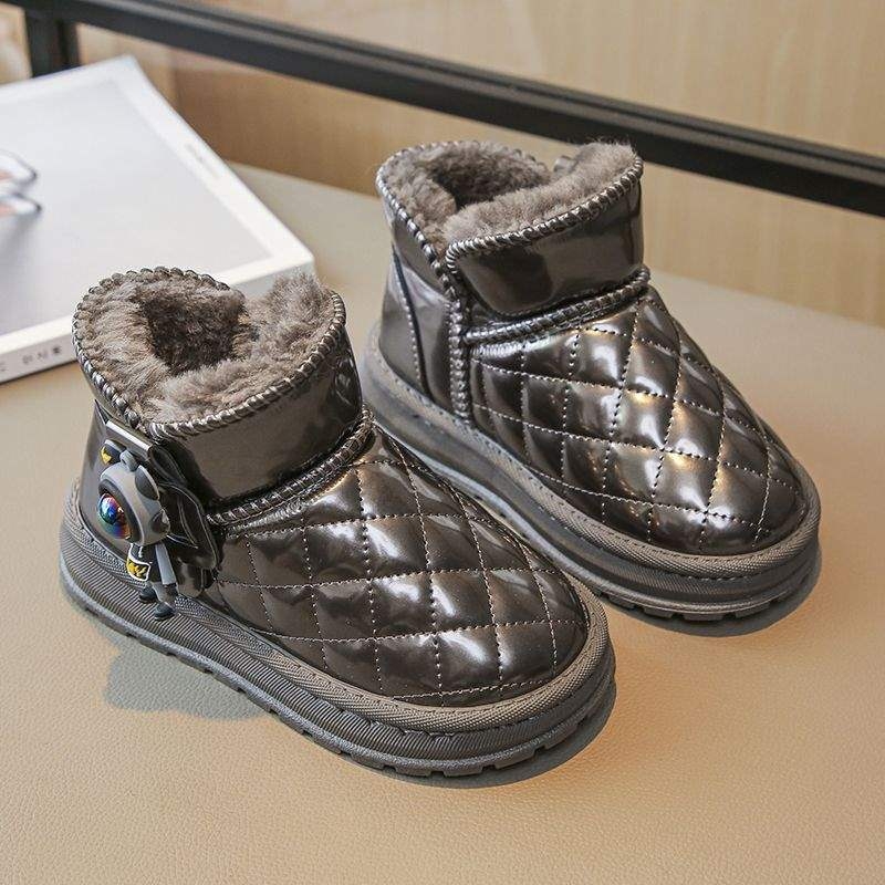 Gyermekek boka csizma (1–3 év) – semleges stílus, alacsony szár, vastag talp, magasság növelő, légáteresztő