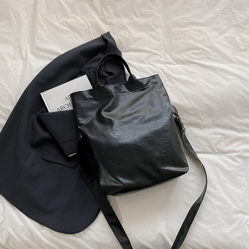 Женска Tote чанта в урбанистичен стил, PU материал, хоризонтална квадратна форма, магнитно закопчаване, голям капацитет