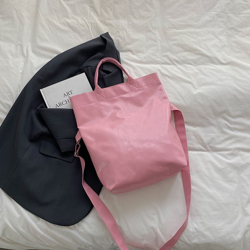 Женска Tote чанта в урбанистичен стил, PU материал, хоризонтална квадратна форма, магнитно закопчаване, голям капацитет