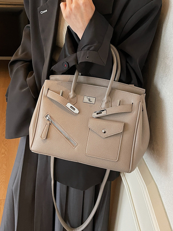 Crossbody torba u gradskom stilu, PU materijal, horizontalni kvadratni oblik, zaključavanje, unutarnja džep sa zipom