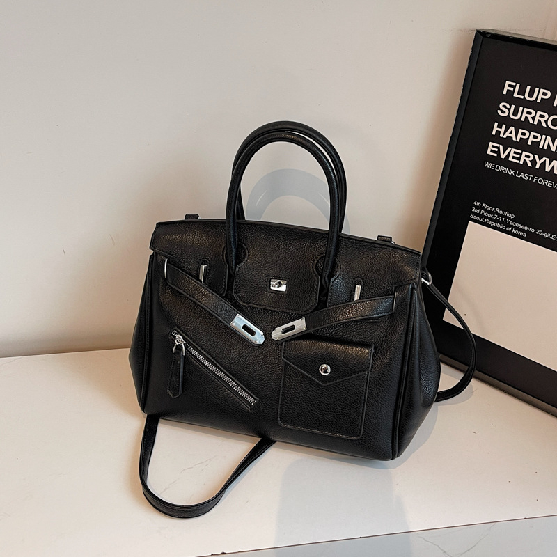 Crossbody torba u gradskom stilu, PU materijal, horizontalni kvadratni oblik, zaključavanje, unutarnja džep sa zipom