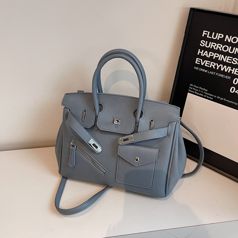 Crossbody torba u gradskom stilu, PU materijal, horizontalni kvadratni oblik, zaključavanje, unutarnja džep sa zipom