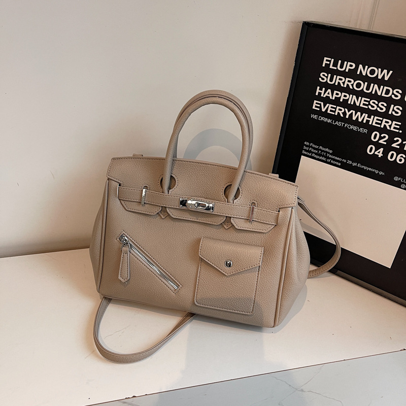 Crossbody torba u gradskom stilu, PU materijal, horizontalni kvadratni oblik, zaključavanje, unutarnja džep sa zipom