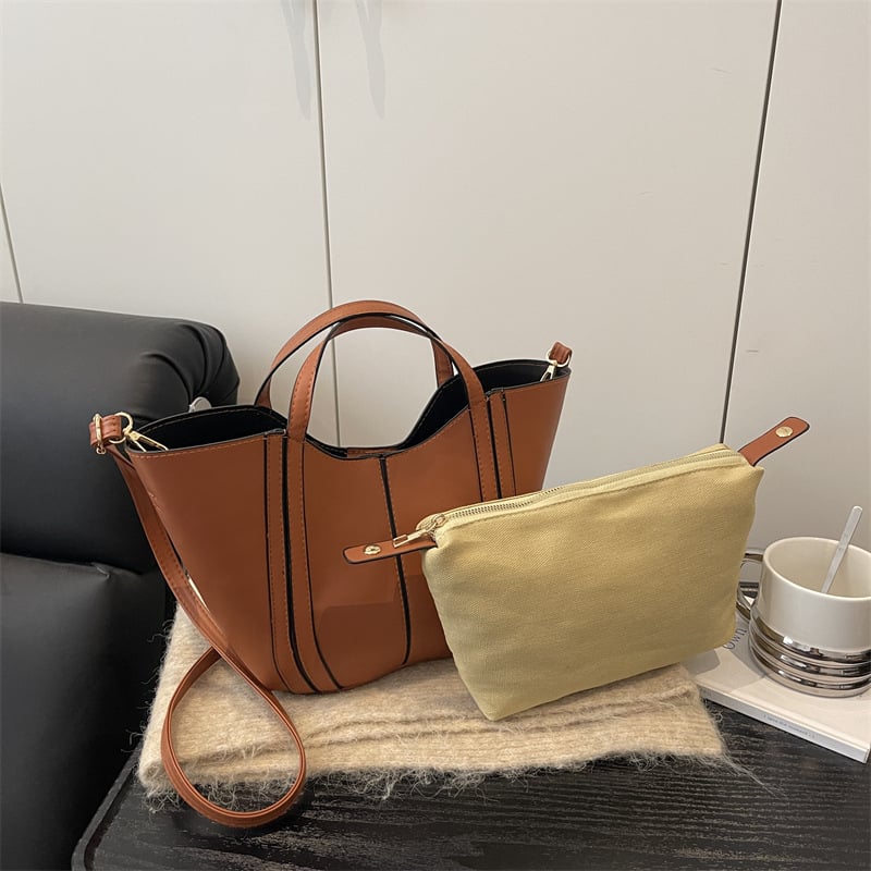 Дамска чанта-кофа, стил Urban Minimalist, форма кофа, магнитна закопчалка, подплата полиестер, материал Друг