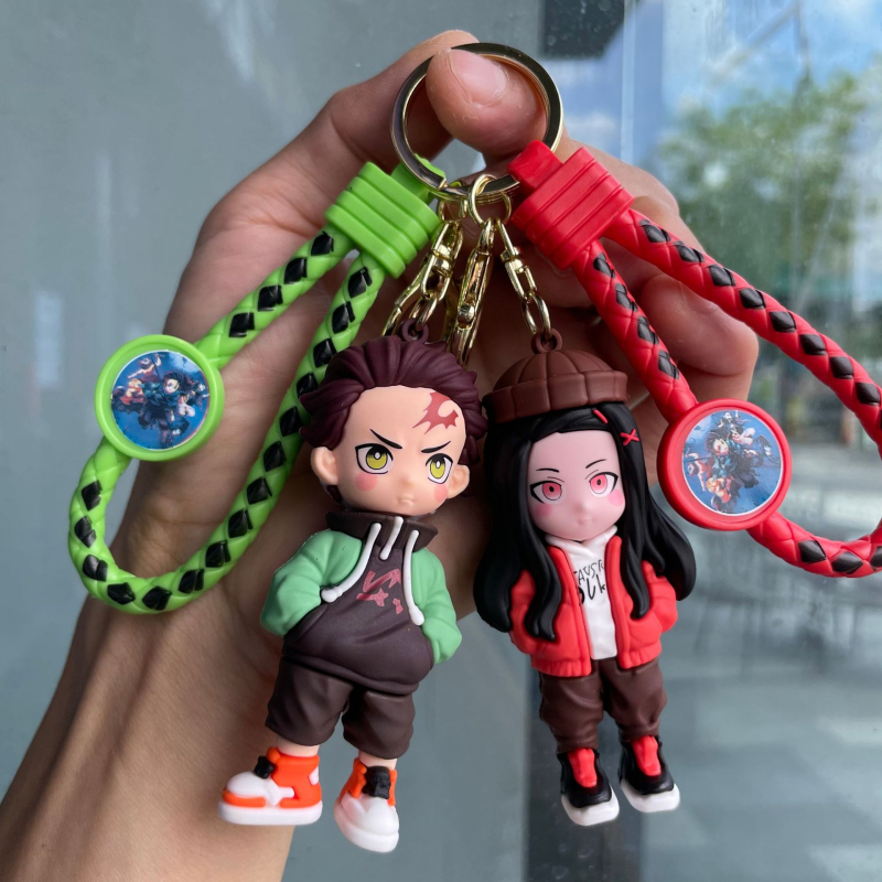 Ключодържател PVC карикатурна фигурка, стил анимация; подходящ за подарък за рожден ден, пътуване и завършване; за приятели и колеги