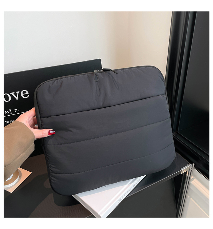 Чанта за лаптоп с голям капацитет и вътрешен органайзер – нейлонова външна част, полиестерна подплата, стил Business Elite, унисекс, артикул 8180, пролет 2026