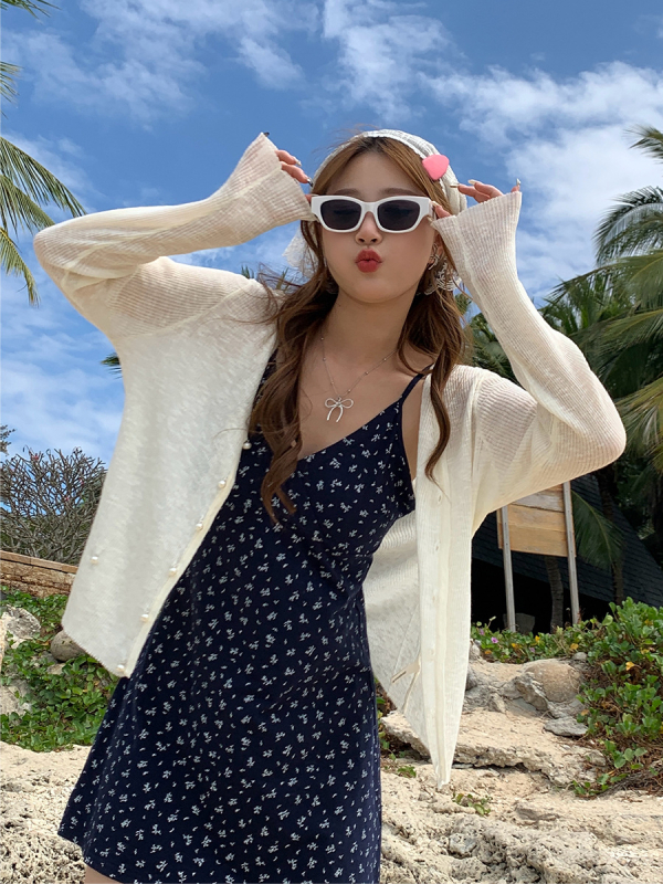 Cardigan kabát z mercerizovanej bavlny, jednovrstvá konštrukcia, dlhé rukávy, okrúhly výstrih, jar 2025