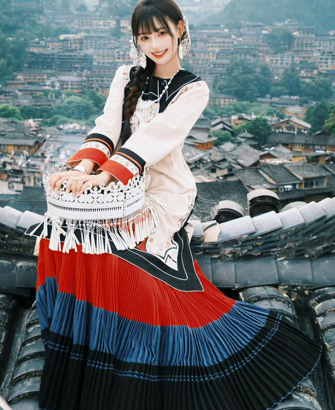 Yi etnički studijski kostim za foto snimanje - poliester na pozornicu odjeća za žene 18–24, proljeće 2025