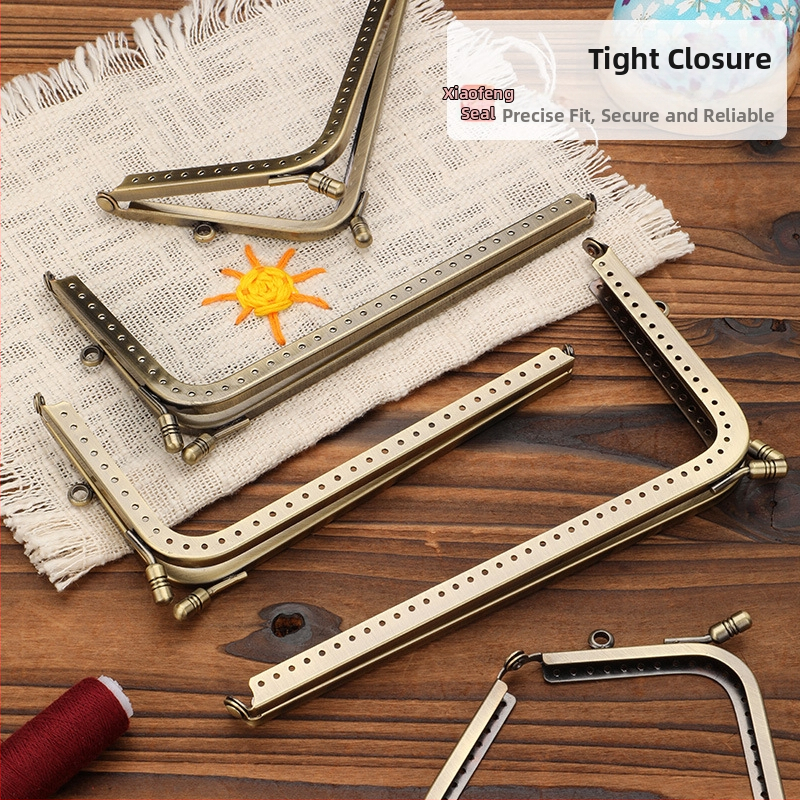 Аксесоар за чанти — метална част с L-образна и 7-образна форма, желязо, XFL, износоустойчив, пролет 2023