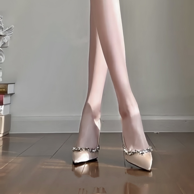 Ženske ploske cipele s špicastim vrhom, PU gornji dio, nizak mačji pet, ulošak od mikrovlakna, gumeni potplat