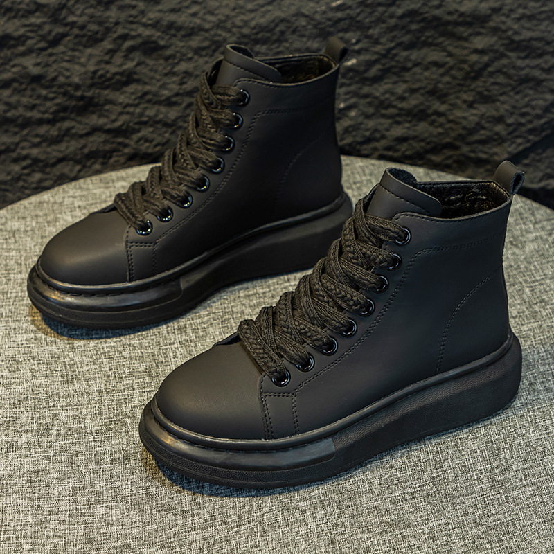 Ženske visoke kožne tenisice s debelim potplatom, gornji dio od prave kože, srednje visine, vezanje šnurkama, casual obuća
