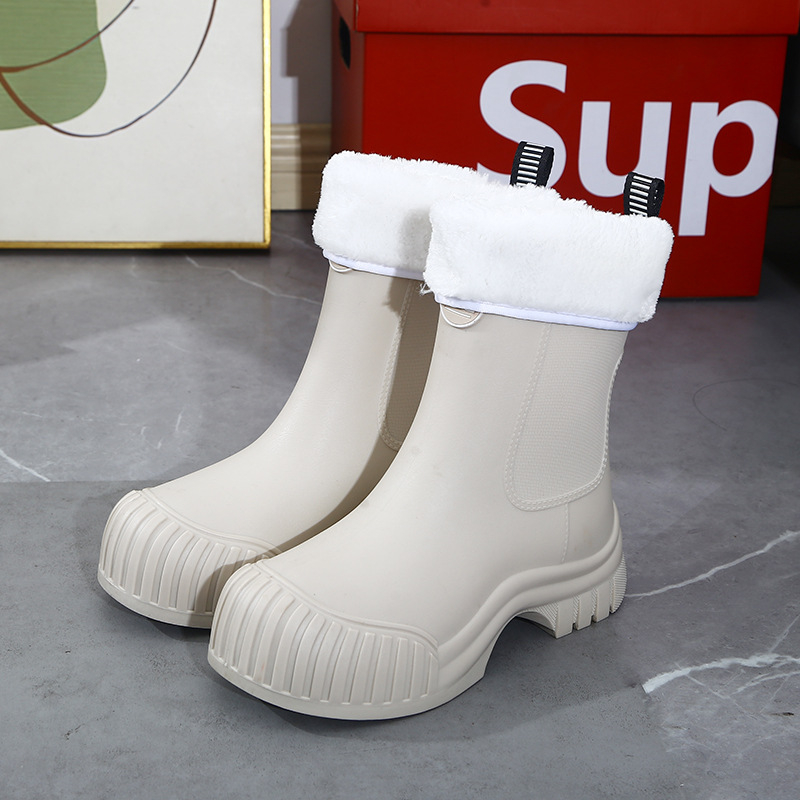 Cizme de ploaie pentru femei din PVC – înălțime medie a gambelor, talpă îngroșată, toc mic 1–3 cm