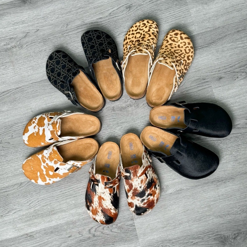 Női slip-on cipő ló-szőr mintás és állatmintás, bőr belső, EVA talp, talpvastagság 3–5 cm, mindennapi kényelem