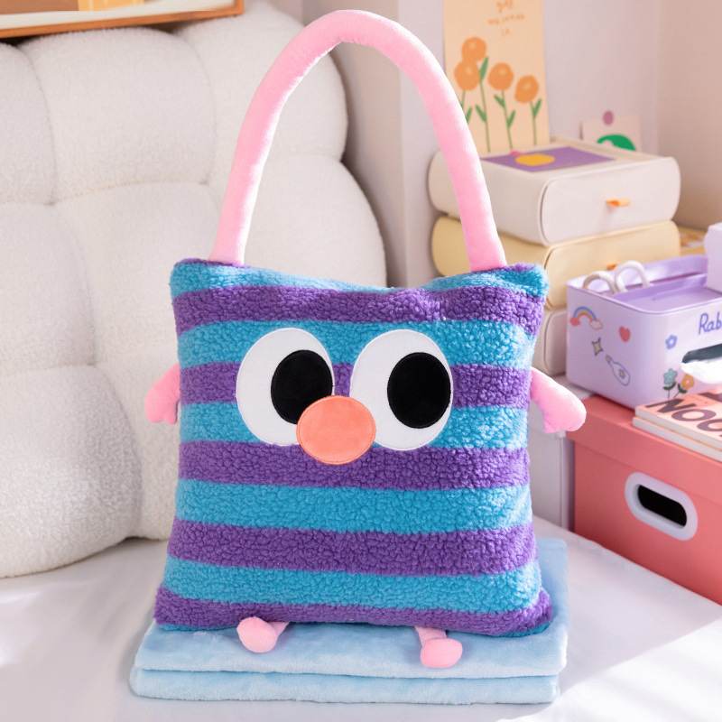 2-v-1 vankúšová prikrývka s plyšovým povrchom, pruhovaný vzor, vyšívanie, výplň PP bavlna