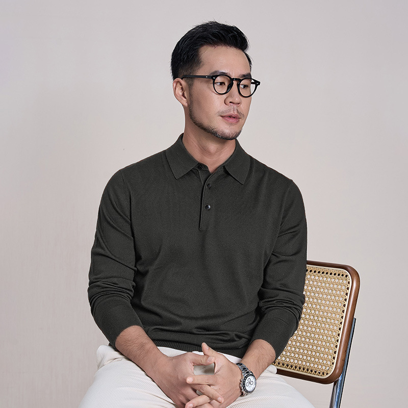 100% finom gyapjú férfi pulóver, Slim Fit, turn-down gallér, géppel mosható, bordázott szegély