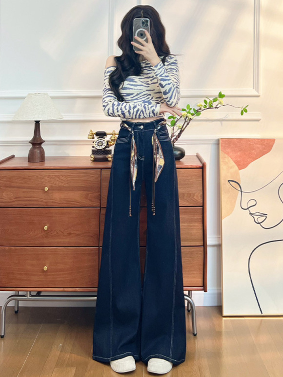 Γυναικείο τζιν – Υψηλή μέση, ευρύ πόδι, ντένιμ από βαμβάκι, μικροελαστικότητα, Χειμώνας 2025