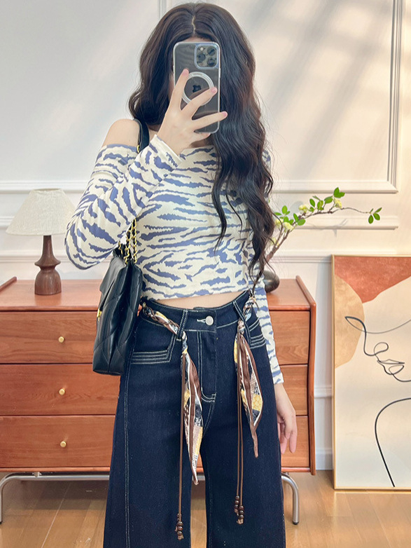 Γυναικείο τζιν – Υψηλή μέση, ευρύ πόδι, ντένιμ από βαμβάκι, μικροελαστικότητα, Χειμώνας 2025