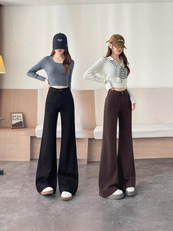 Τζιν με ψηλή μέση, φαρδιά καβάλα, μικροελαστικό ντένιμ, πλυμένα με άμμο βαμβακερό ντένιμ 70–80% (χειμερινή συλλογή 2025)