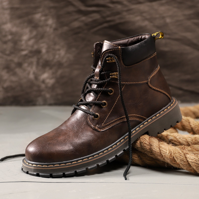 Μάρτιν μποτάκια, επάνω μέρος από γνήσιο δέρμα, καουτσούκ σόλα, στρογγυλή μύτη, αντιολισθητική σόλα