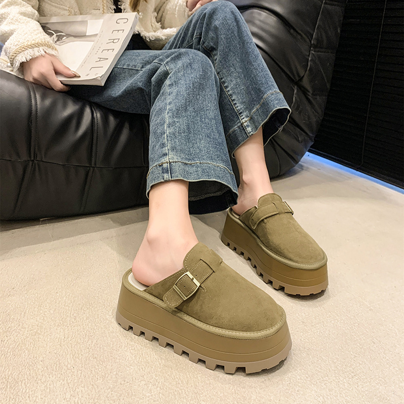 Дамски сандали-сланки с дебел под, горна част от две слоя кожа, вътрешност от микрофибър, подметка ТПР, кръгъл нос, ежедневен стил, есен 2024