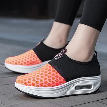Pantofi sport slip-on pentru femei, exterior din plasă — respirabili, ușori, vârf rotund, toc redus 1–3 cm, primăvară