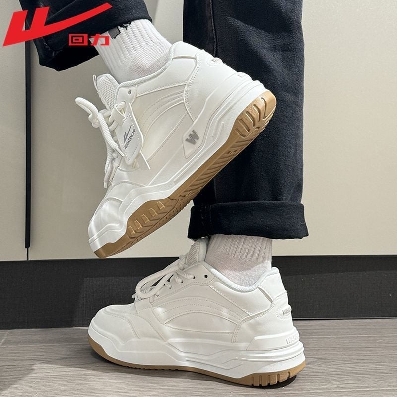 Ανδρικά παπούτσια αύξησης ύψους με κρυφή εσωτερική πλατφόρμα, με κορδόνια, επάνω μέρος από συνθετικό δέρμα, σόλα PVC, κατάλληλα για φθινόπωρο