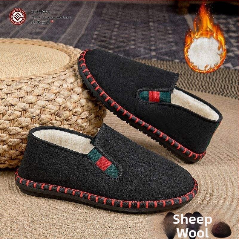 Χειμερινά παπούτσια από ύφασμα με επένδυση μαλλιού, στρογγυλή μύτη, επάνω μέρος από συνθετικό βελούδο, σόλα από αφρώδες καουτσούκ, χαμηλό τακούνι, αντιολισθητικά