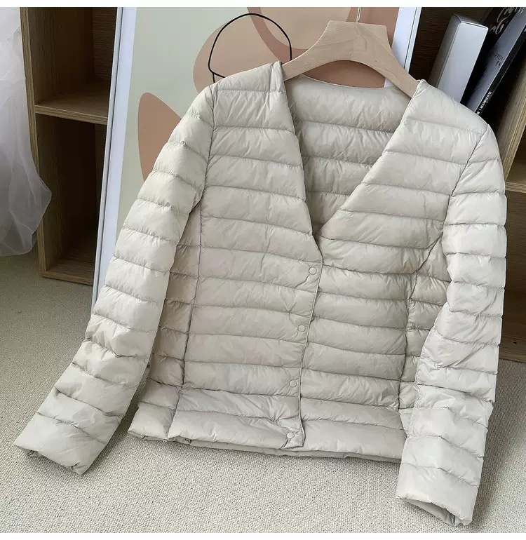 Dámska nylonová bunda s perím z bielej kačice, štíhly strih, 86–90% výplň, okrúhly golier
