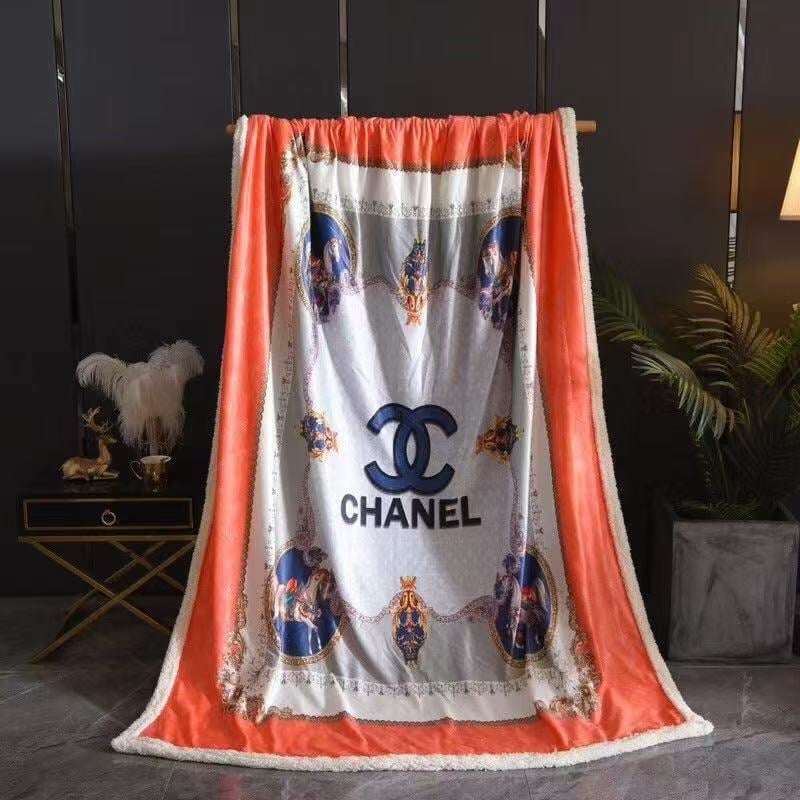 Pătură din lână-cashmere cu model geometric, greutate 0.5–0.8 kg, potrivită pentru primăvară și toamnă