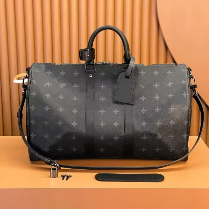 Pillow Bag za muškarce — prirodna koža, kapacitet 36–55 L, vodootporna, podstava od platna, uzorak s slovima, unisex stil