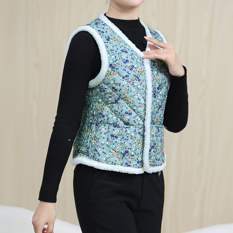 V-krk, krátka dĺžka, kvetinový vzor, vonkajší materiál z polyesteru s výplňou hodvábno-podobnú bavlnu, pásový strih — Jeseň 2023, pre dospelé ženy