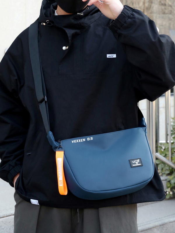 Muška crossbody torba, PU koža, gradska jednostavnost, velika kapaciteta, jednobojna, poliester podstava