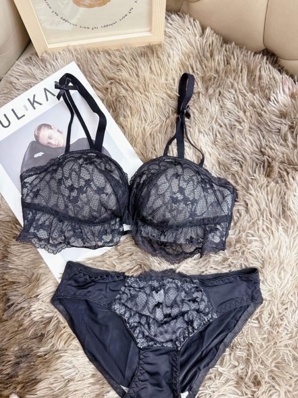 Sutien Push-Up din dantelă, fără cusături, anti-alunecare, bretele detașabile