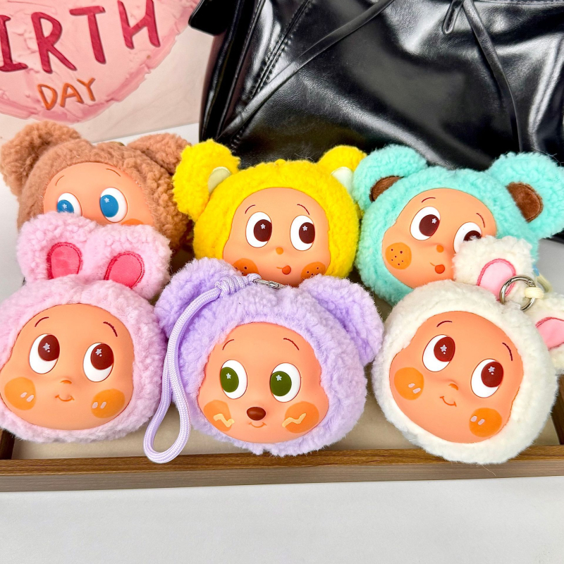 Plüss érme taska karikatúra mintával, gyerekes stílus, uniszex, tavasz 2025 megjelenés, ultra könnyű, tárolható