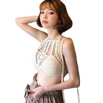 Pamut női halternyakú felső, hát nélküli, hímzett virágmintával, ultrakrát hosszúságú