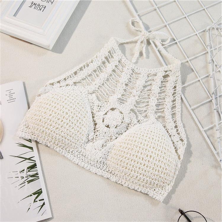 Pamut női halternyakú felső, hát nélküli, hímzett virágmintával, ultrakrát hosszúságú